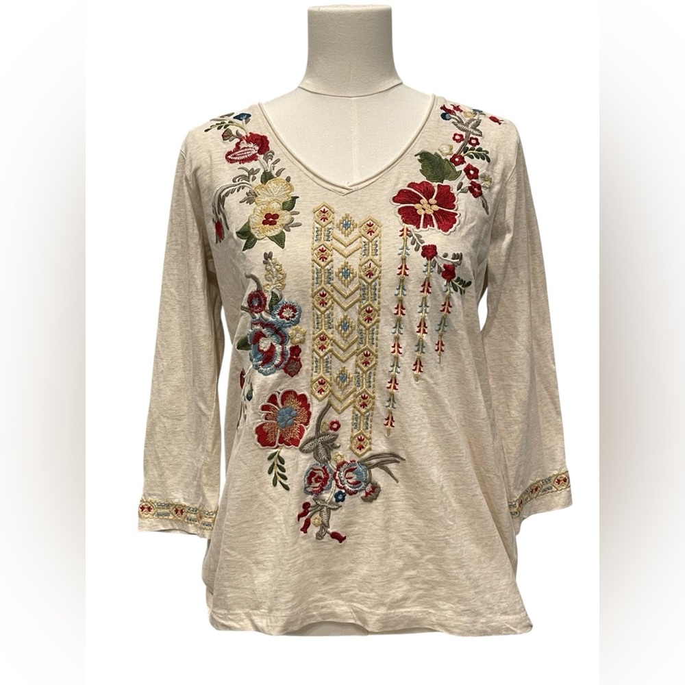 Karyn Seo Embroidered Floral Cream Top Size:M